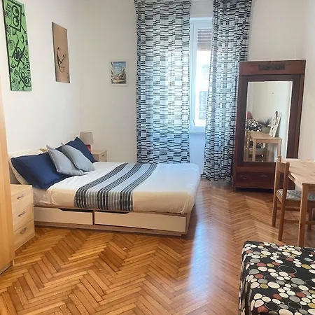 Апартаменты Accogliente E Vicino Al Centro